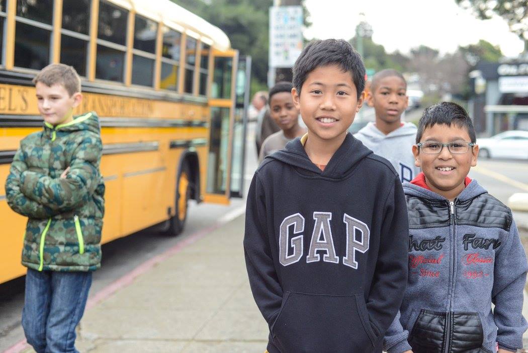 12513568_898084820304936_1794426689195325239_o