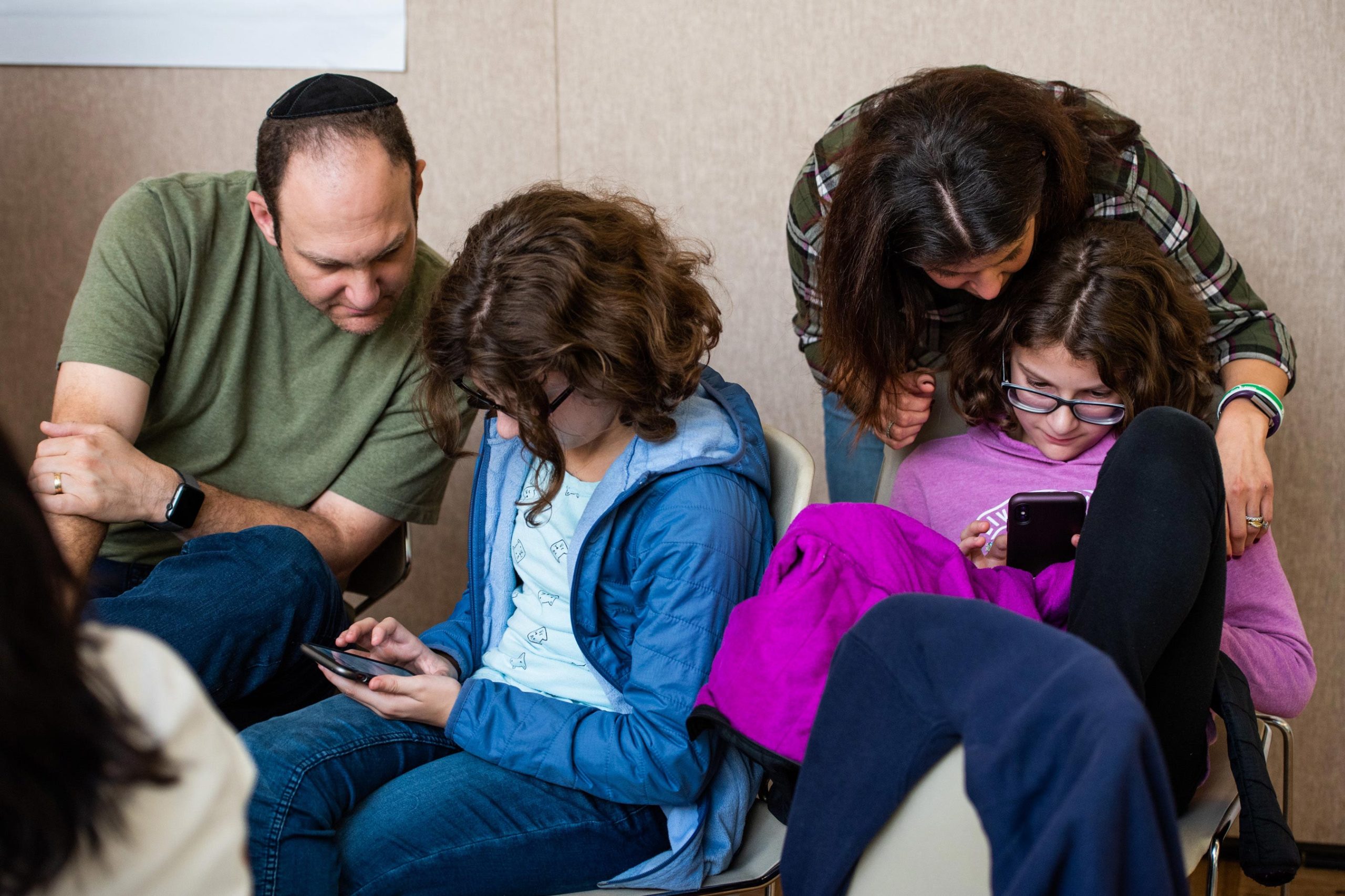 B’nai Mitzvah Family Session at Tiferet Bet Israel, Blue Bell, PA
